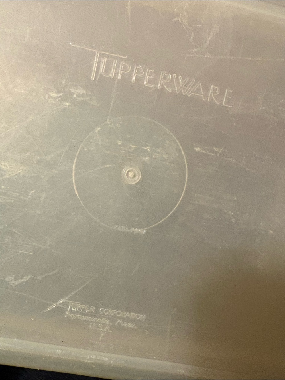 Tupperware Translucent Cream Food Storage Box - Picture 2 of 4